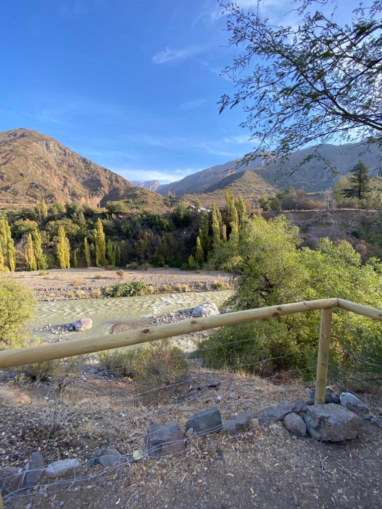 فيلا San José de Maipoفي Cabanas Parque Almendro المظهر الخارجي الصورة